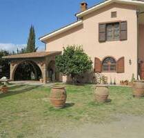 Fein renoviertes Landgut mit Teich, eigener Quelle, Olivenhain und Wein | Immobilie Toskana - Gavorrano