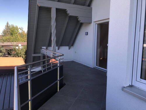 geräumiger Westbalkon - 