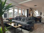 Wohn- und Esszimmer mit offener Küche - 2 Zimmer Etagenwohnung zum Kaufen in Butjadingen
