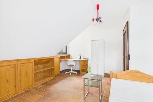 Schlafzimmer 1 OG - 
