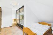 Schlafzimmer 1 OG - 