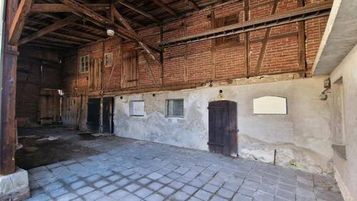 Scheune - 9 Zimmer Einfamilienhaus in Gefell