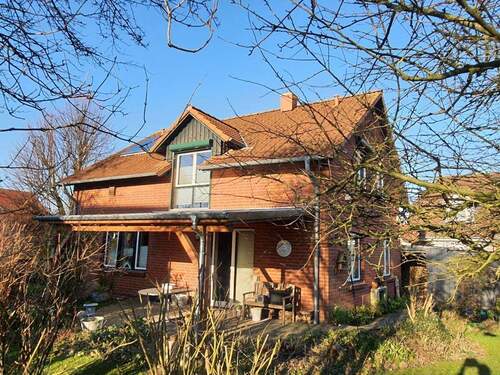 Blick vom Garten - 5 Zimmer Einfamilienhaus zum Kaufen in Nindorf