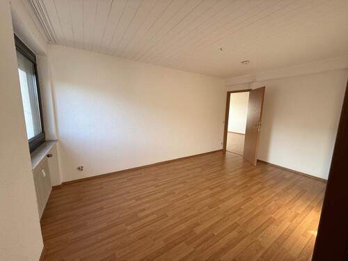 Wohn-/Schlafzimmer - 