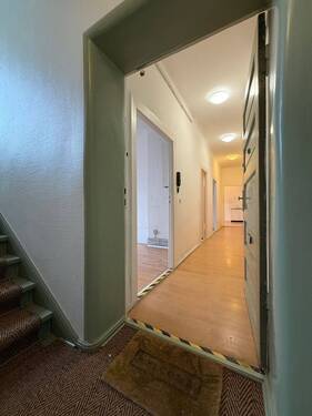 Flur - 2 Zimmer Büro in Berlin