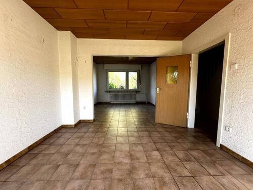 Wohn- und Esszimmer - 