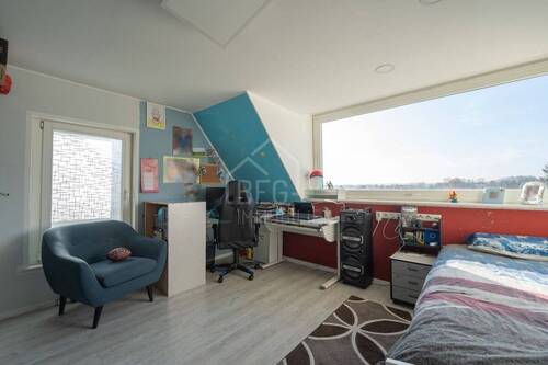Kinderzimmer I DG - 