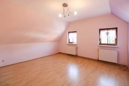 Wohnzimmer 2.OG - 1 Zimmer Mehrfamilienhaus, Wohnhaus zum Kaufen in Neuburg an der Donau