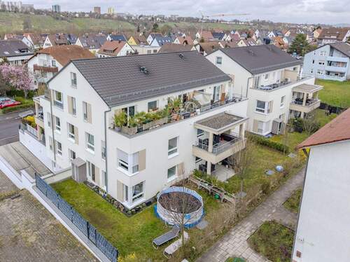 Rückseite - Blick auf den Garten - 