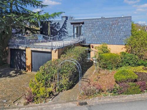 Außenansicht (Straßenseite) - 