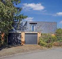 Familienfreundlich & lichtdurchflutet - Reihenendhaus in ruhiger Sackgassenlage von Detmold-Pivitsheide!