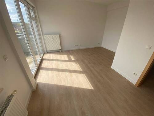 Wohnzimmer- Blick in den Raum - 