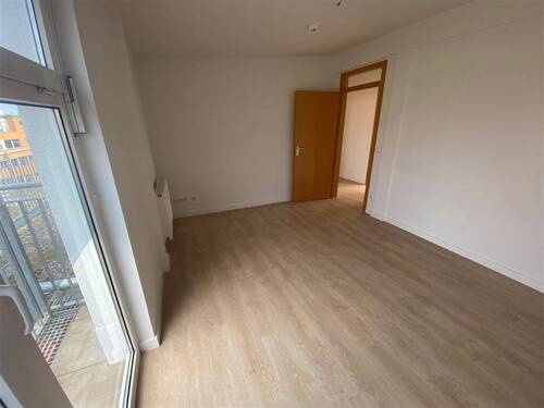 Schlafzimmer- Blick in den Raum - 