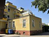 Hofansicht - 1 Zimmer Mehrfamilienhaus, Wohnhaus in Zwickau