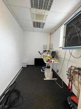 Büro 3 - 