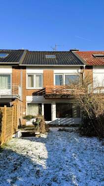 2.0 Rückansicht.jpeg - 3 Zimmer Reihenmittelhaus zum Kaufen in Marl