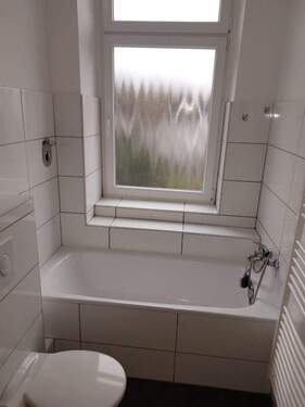 PHOTO-2024-12-15-16-12-05-1 - 2 Zimmer Etagenwohnung in Gelsenkirchen