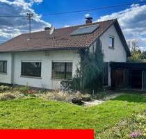 Großes Wohnhaus mit ELW und schönem Grundstück in Denkingen
