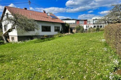 Garten - 7 Zimmer Einfamilienhaus in Denkingen