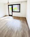 Schlafzimmer mit Balkon OG Bild 2 - 