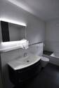 Vollbad mit Waschbecken - 