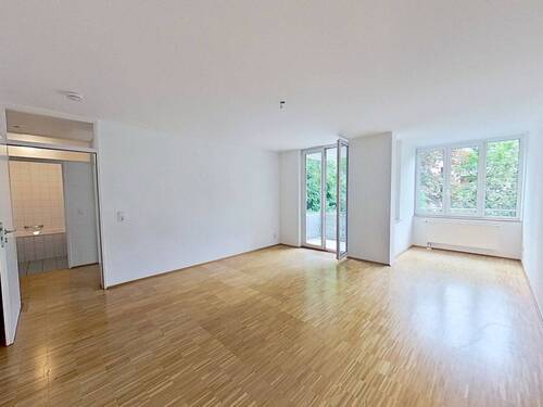 Ansicht I: Wohn- und Esszimmer - ** Große 2-Zimmer-Wohnung mit BALKON und BADEWANNE in Leipzig **