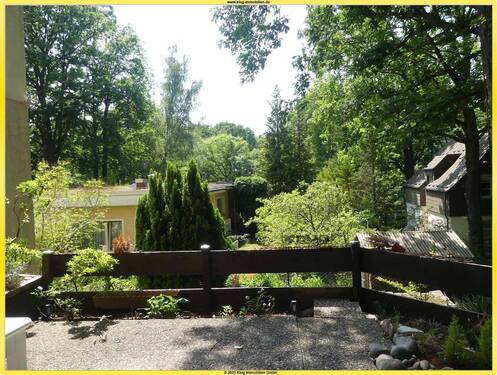 Terrasse mit Weitblick - Frohnau! Modernisierte 2 Zimmer Terrassenwohnung mit idyllischem Grünblick (aktuell möbliert)