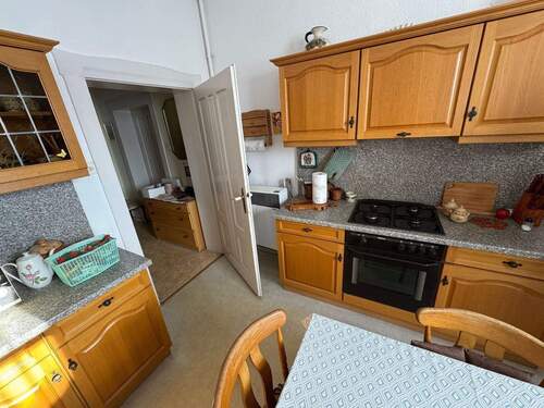 1. OG 1.JPG - Mehrfamilienhaus, Wohnhaus mit 250,00 m² in Bernburg zum Kaufen