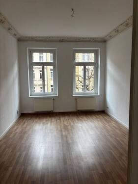 Wohnzimmer - Schöne 3 Raumwohnung in Schleußig