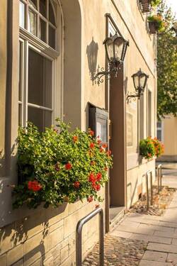 Eingang - Hotel, Pension, Gasthof zum Kaufen in Schönebeck