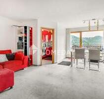 Gepflegte 2-Zimmerwohnung mit Panoramaterrasse und Tiefgaragenstellplatz - Bad Urach