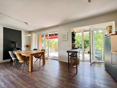 Herzlich willkommen - 3 Zimmer Etagenwohnung in Tangstedt