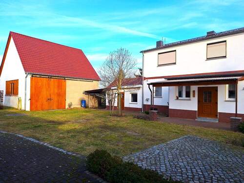 04 NG rechts, Haus.jpg - Einfamilienhaus mit 145,00 m&sup2; in Forst (Lausitz) zum Kaufen