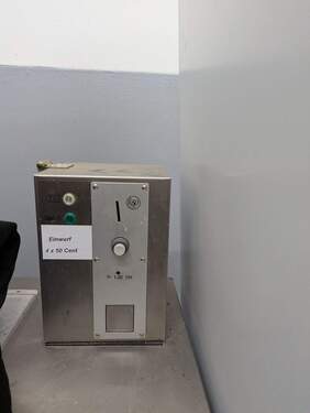 Waschküche Münzeinwurf.jpg - 