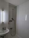 Bad Blick zur Dusche.jpg - 