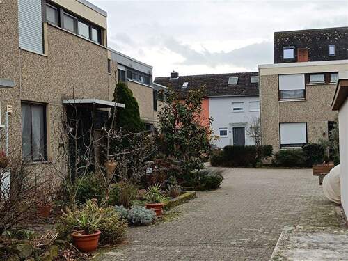 Siedlung - 4 Zimmer Doppelhaushälfte in Speyer