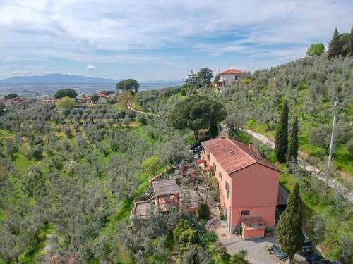 Bild 2 - 7 Zimmer Bauernhaus, Landhaus zum Kaufen in Lamporecchio
