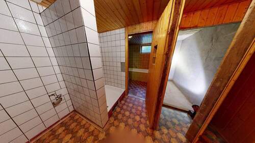 Keller_Vorraum vor Bad - 