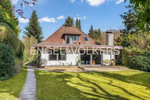 Bild 1 - Wenn Träume wahr werden: Haus mit Garten, fußläufig zum Volksdorfer Kern!