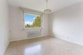 Kinderzimmer/Büro - 