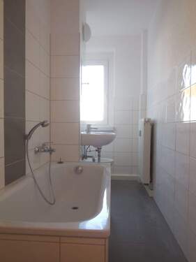 Beispiel Bad mit Wanne - 