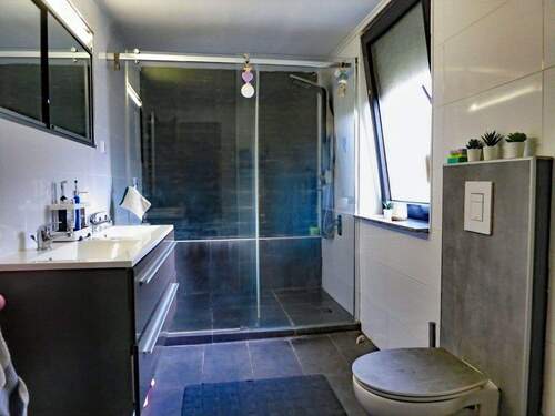 Badezimmer Erdgeschoss - 