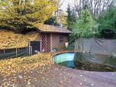 Pool und Hühnerstall - 