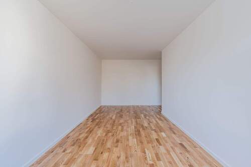 Erstes Schlafzimmer - 