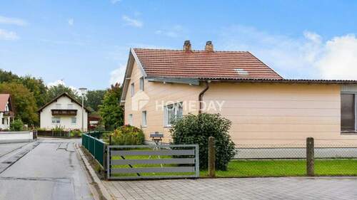 Außenansicht 2 - 6 Zimmer Einfamilienhaus zum Kaufen in Osterhofen