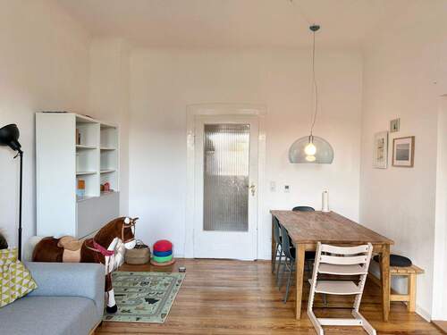 Wohnzimmer Ansicht 1 - 