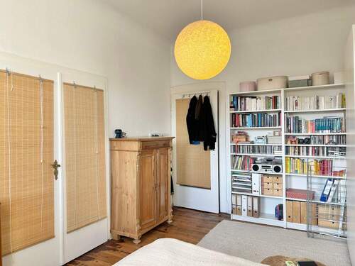 Schlafzimmer Ansicht 2 - 