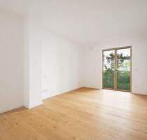 Mitten im Zentrum. Großzügige 2-Zimmer-Wohnung mit Terrasse. - Starnberg