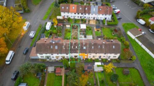 Vogelperspektive - Reihenmittelhaus mit 90,00 m² in Nürtingen zum Kaufen