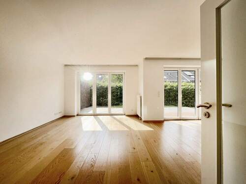 Eintritt in den Wohn-Essbereich - 3 Zimmer Etagenwohnung in Hamburg / Duvenstedt